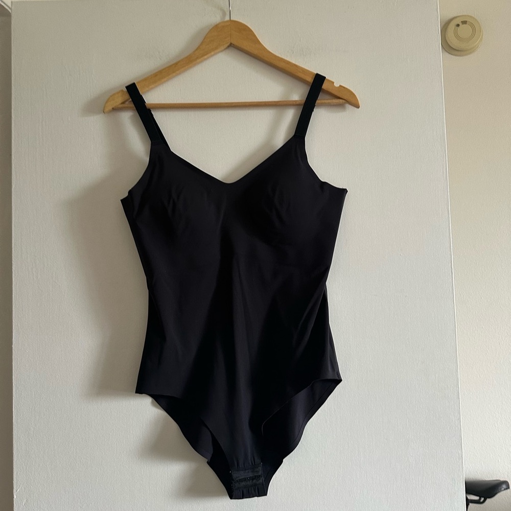 Knix Black LuxeLift Bodysuit size Large EUC - Picture 5 of 10